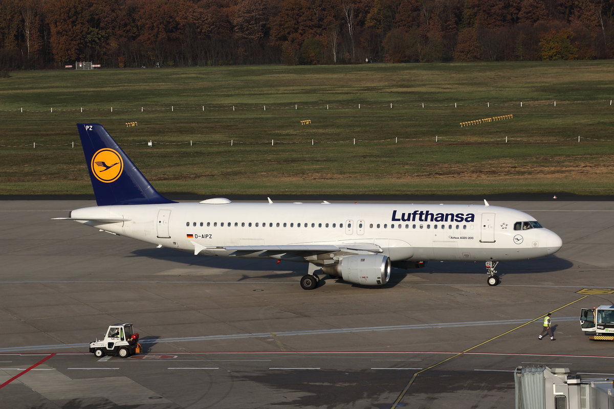 Lufthansa, Airbus A320-200, D-AIPZ. Köln-Bonn (EDDK) am 24.11.2019.