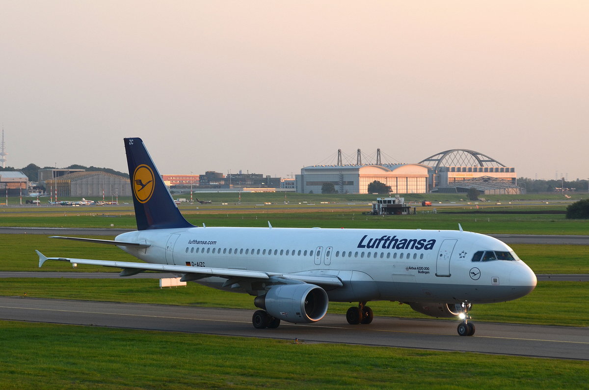 Lufthansa Airbus A320-200 D-AIZC Büdingen beim rollen zum Start in Hamburg Fuhlsbüttel am 14.09.16