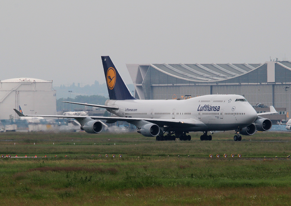Lufthansa B 747-430 D-ABVP  Bremen  am 10.06.2013 auf dem Flughafen Frankfurt