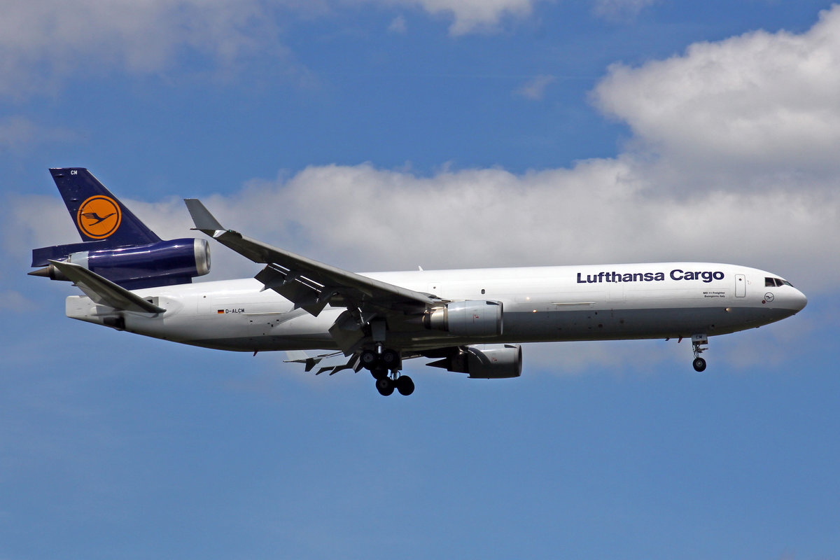 Lufthansa Cargo, D-ALCM, McDonnell Douglas MD-11F,  Buongiorno Italy , 21.Mai 2017, FRA Frankfurt am Main, Germany.