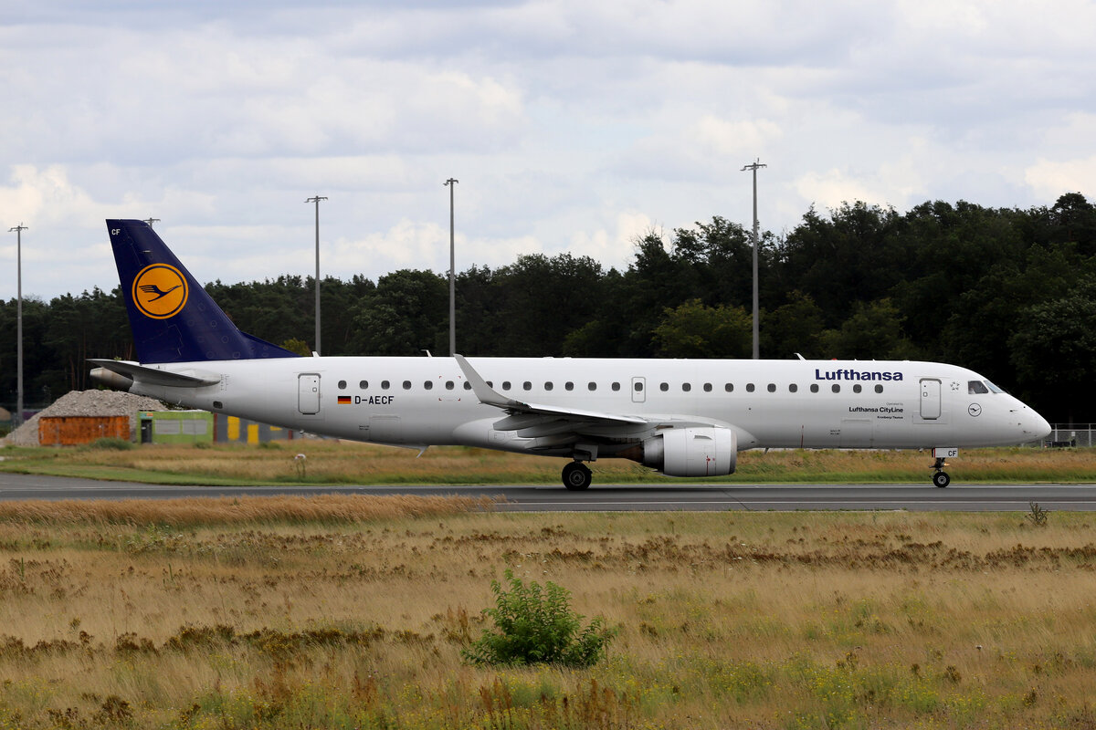 Lufthansa CityLine (CL-CLH), D-AECF  Kronberg/Taunus , Embraer, ERJ-190 LR (190-100 LR), 08.08.2021, EDDF-FRA, Frankfurt, Germany