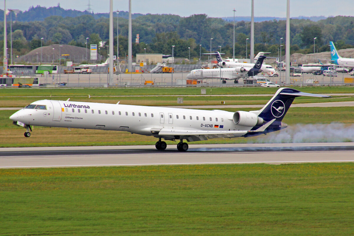 Lufthansa CityLine, D-ACNB, Bombardier CRJ-900LR, msn: 15230,  Wermelskirchen , 11.September 2022, MUC München, Germany.