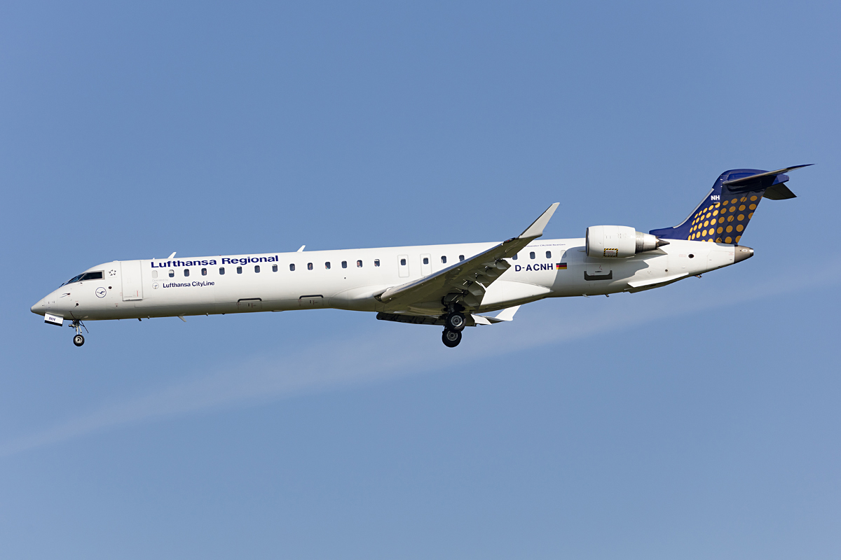 Lufthansa - CityLine, D-ACNH, Bombardier, CRJ-900NG, 29.09.2016, MUC, München, Germany 




