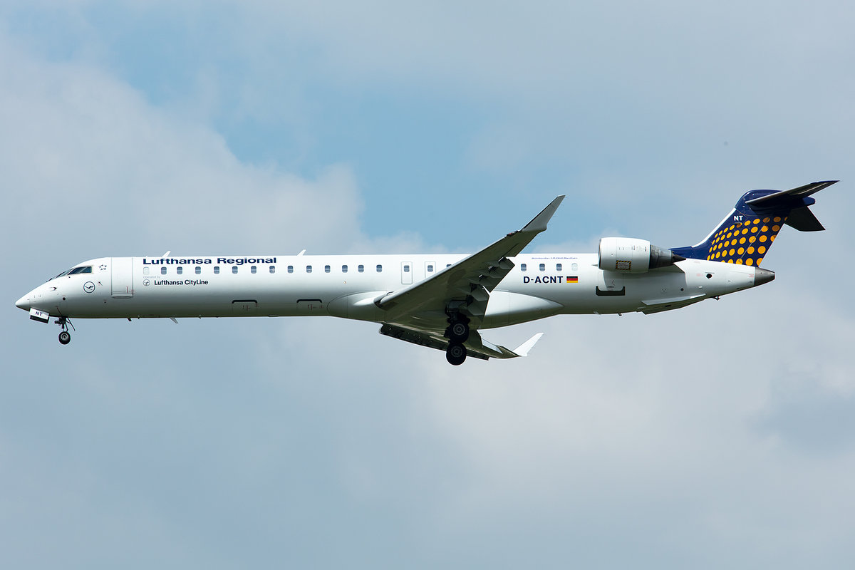 Lufthansa - CityLine, D-ACNT, Bombardier, CRJ-900, 01.05.2019, MUC, München, Germany



