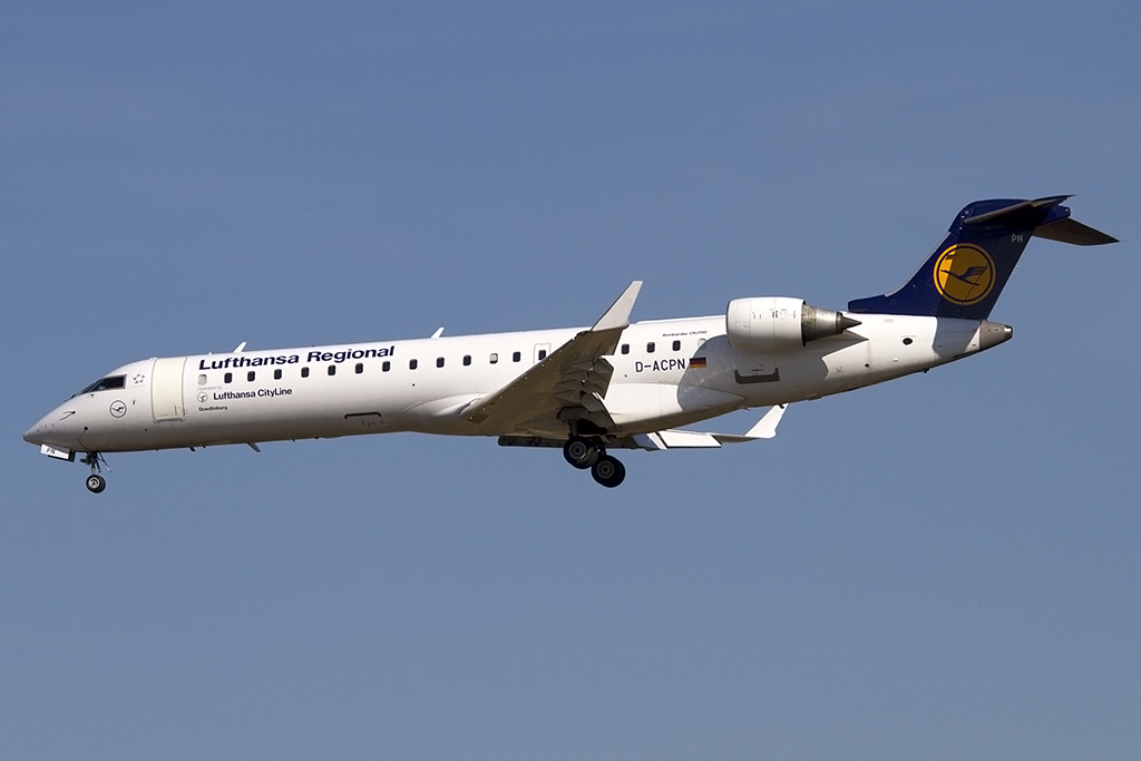 Lufthansa - CityLine, D-ACPN, Bombardier, CRJ-700, 16.08.2013, FRA, Frankfurt, Germany 


