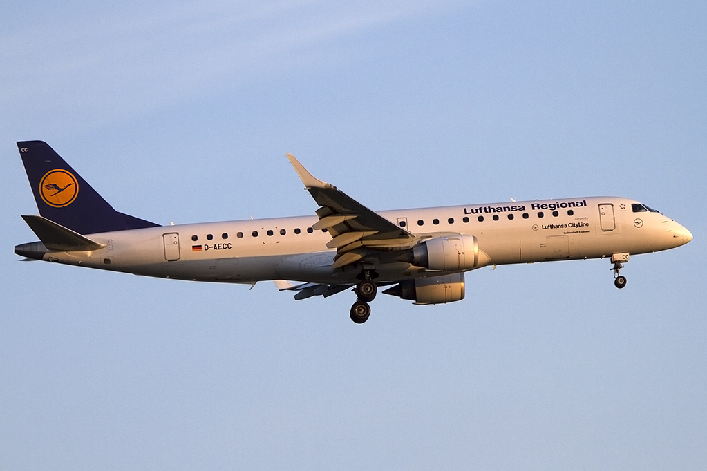 Lufthansa - CityLine, D-AECC, Embraer, ERJ-190, 28.09.2013, FRA, Frankfurt, Germany 