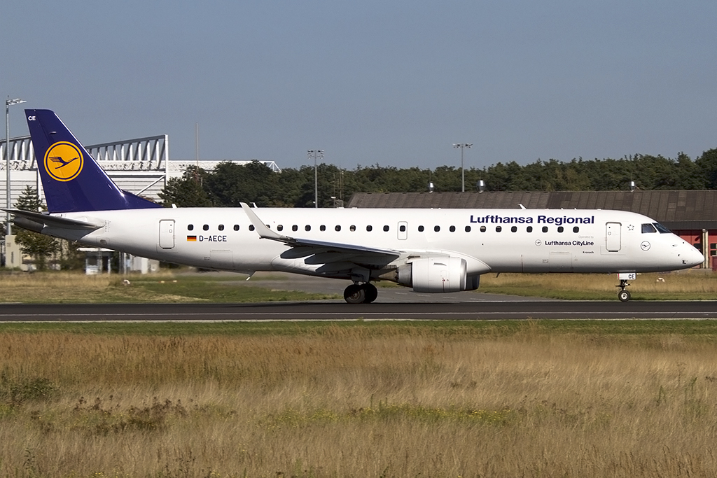 Lufthansa - CityLine, D-AECE, Embraer, ERJ-190, 05.09.2013, FRA, Frankfurt, Germany 






