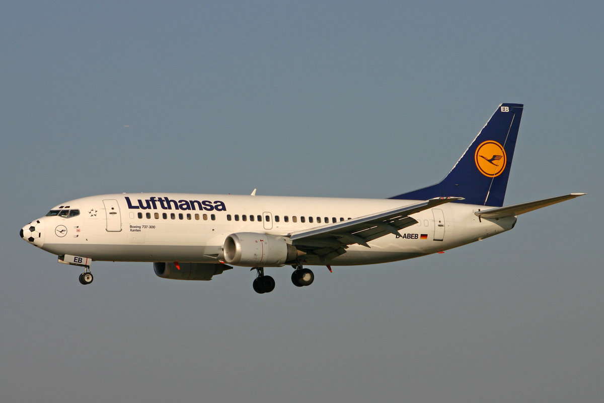 Lufthansa, D-ABEB, Boeing B737-330, msn: 25148/2077,  Xanten , 24.Juli 2006, ZRH Zürich, Switzerland.