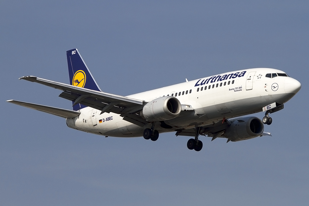Lufthansa, D-ABEC, Boeing, B737-330, 31.08.2013, GVA, Geneve, Switzerland 




