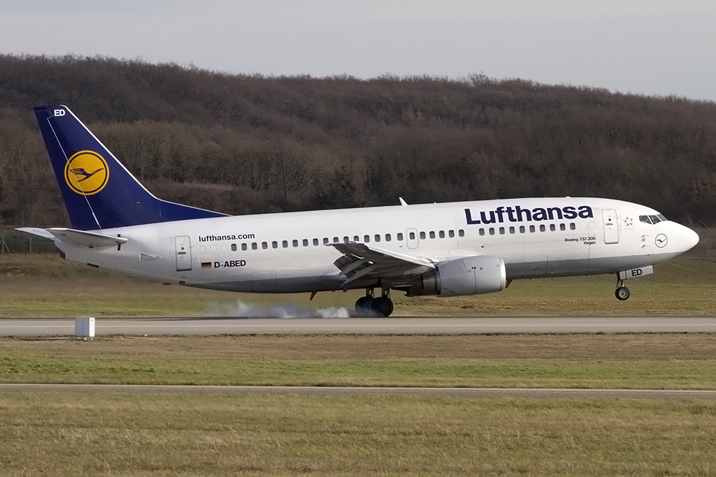 Lufthansa, D-ABED, Boeing, B737-330, 06.01.2014, LYS, Lyon, France




