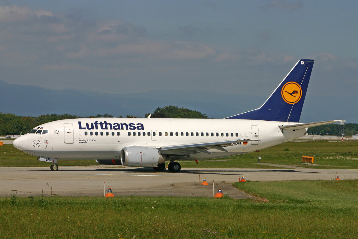Lufthansa, D-ABIX, Boeing B737-530, msn: 24946/2070,  Iserlohn , 02.September 2007, GVA Genève, Switzerland.