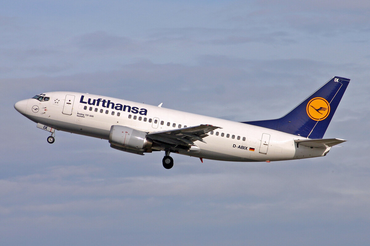 Lufthansa, D-ABIX, Boeing B737-530, msn: 24946/2070,  Iserlohn , 10.November 2008, ZRH Zürich, Switzerland.