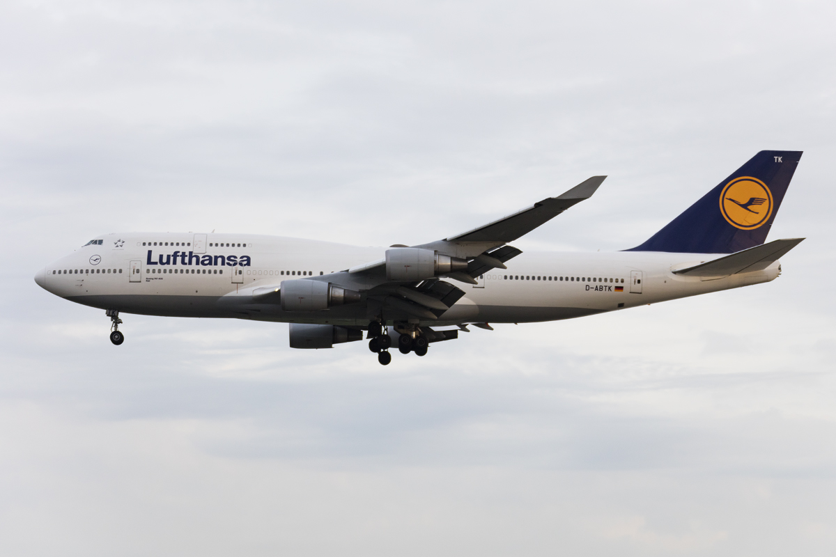 Lufthansa, D-ABTK, Boeing, B747-430, 01.04.2017, FRA, Frankfurt, Germany

