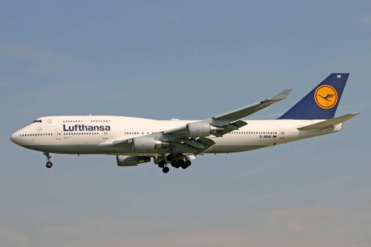 Lufthansa, D-ABVE, Boeing 747-430, msn: 24741/787,  Potsdam , 20.Mai 2005, FRA Frankfurt, Germany.