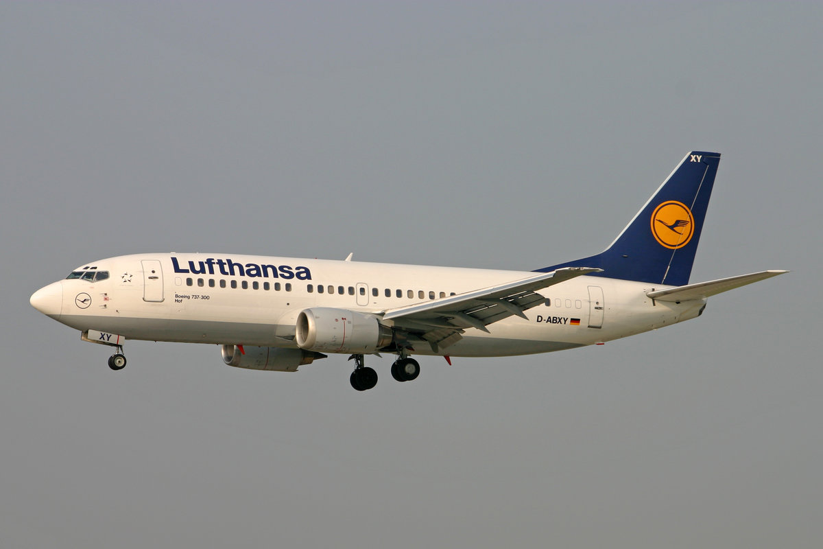 Lufthansa, D-ABXY, Boeing 737-330, msn: 24563/1801,  Hof , 20.April 2006, ZRH Zürich, Switzerland.