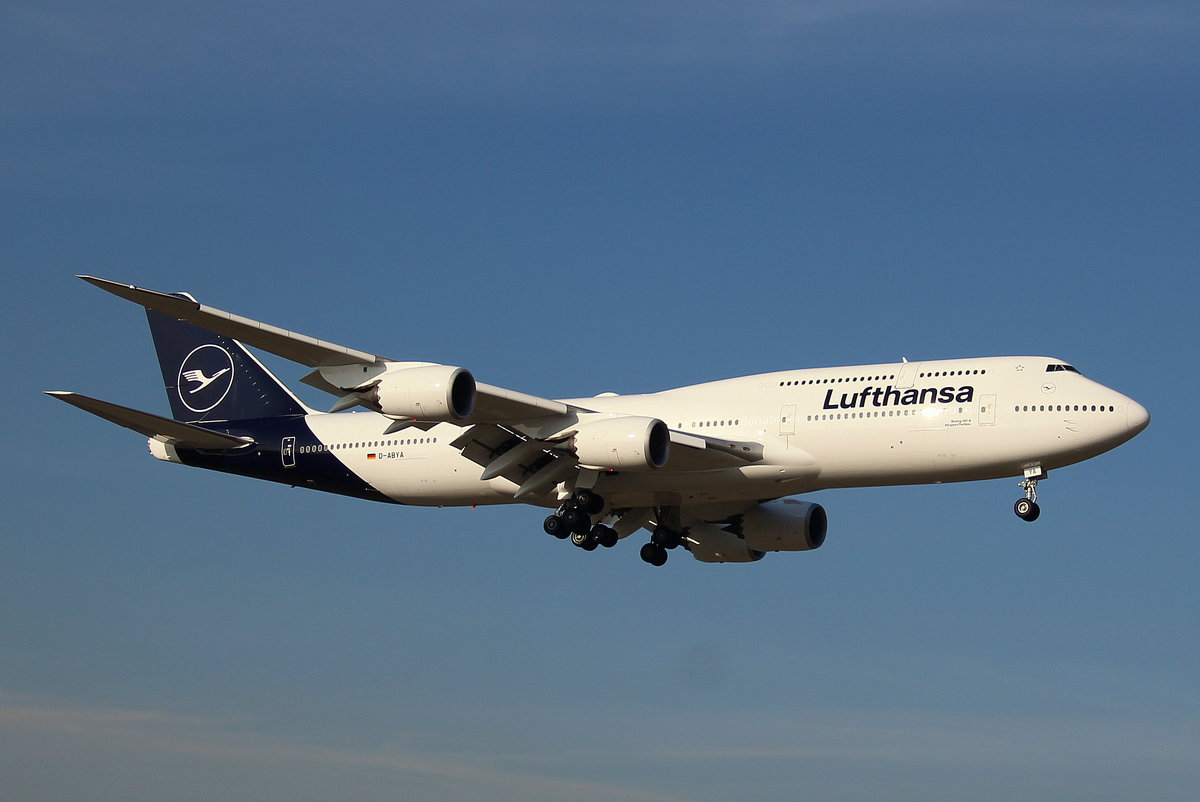 Lufthansa, D-ABYA, MSN 37827, Boeing 747-830, 08.02.2018, HAM-EDDH, Hamburg, Germany (New color & Named: Brandenburg) 