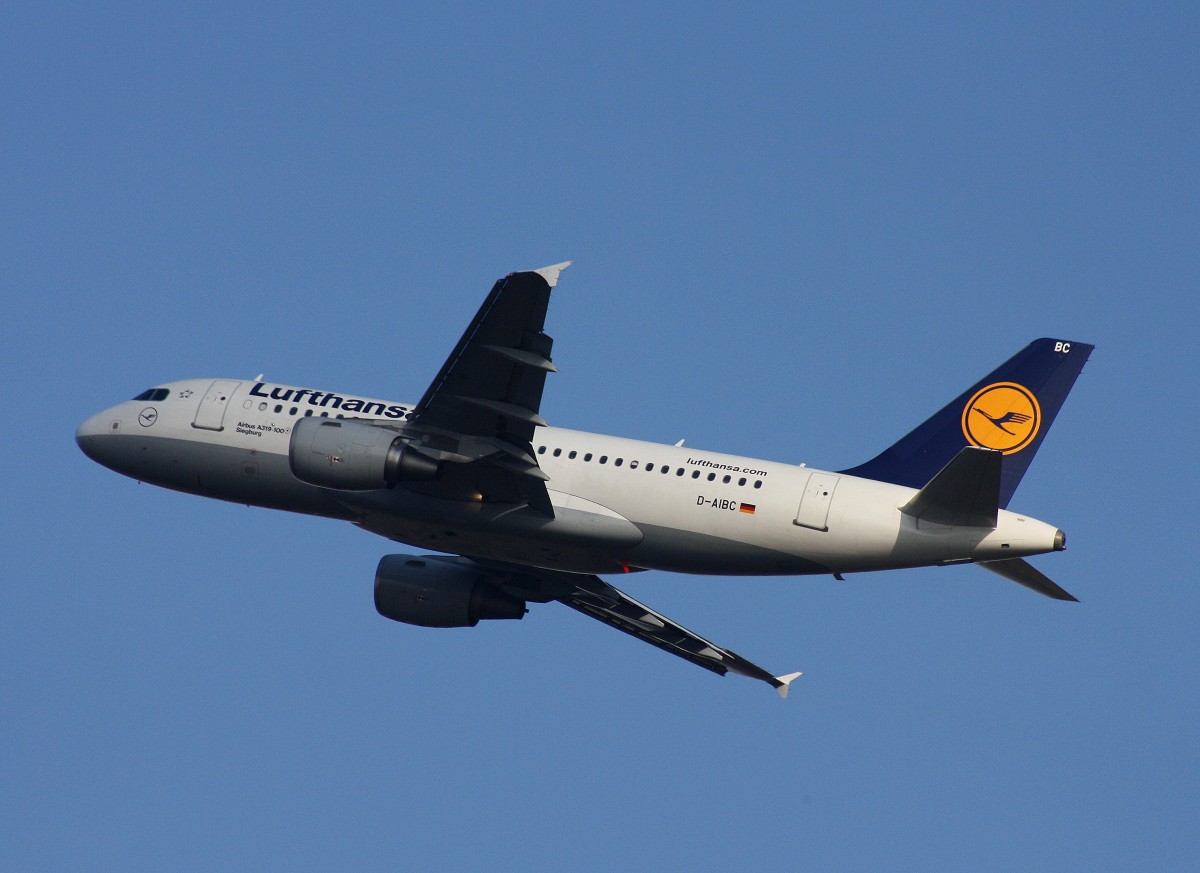 Lufthansa, D-AIBC,(c/n 4332),Airbus A 319-112, 17.01.2015, CGN-EDDK, Köln /Bonn, Germany (Taufname :Siegburg)