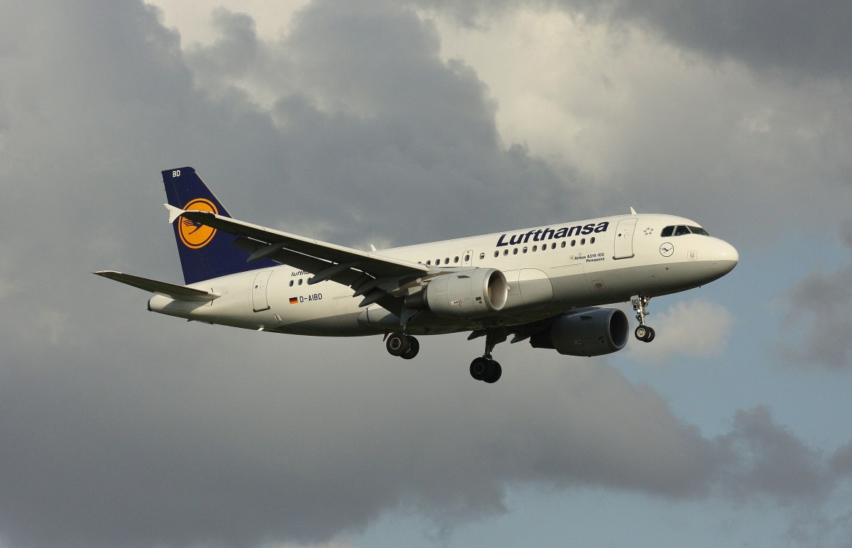 Lufthansa, D-AIBD, (c/n 4455),Airbus A 319-112, 21.07.2015, HAM-EDDH, Hamburg, Germany (Taufname :Pirmasens) 