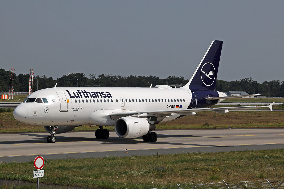 Lufthansa, D-AIBE, Airbus A319-112, msn: 4511,  Schönefeld , 15.August 2025, FRA Frankfurt, Germany.