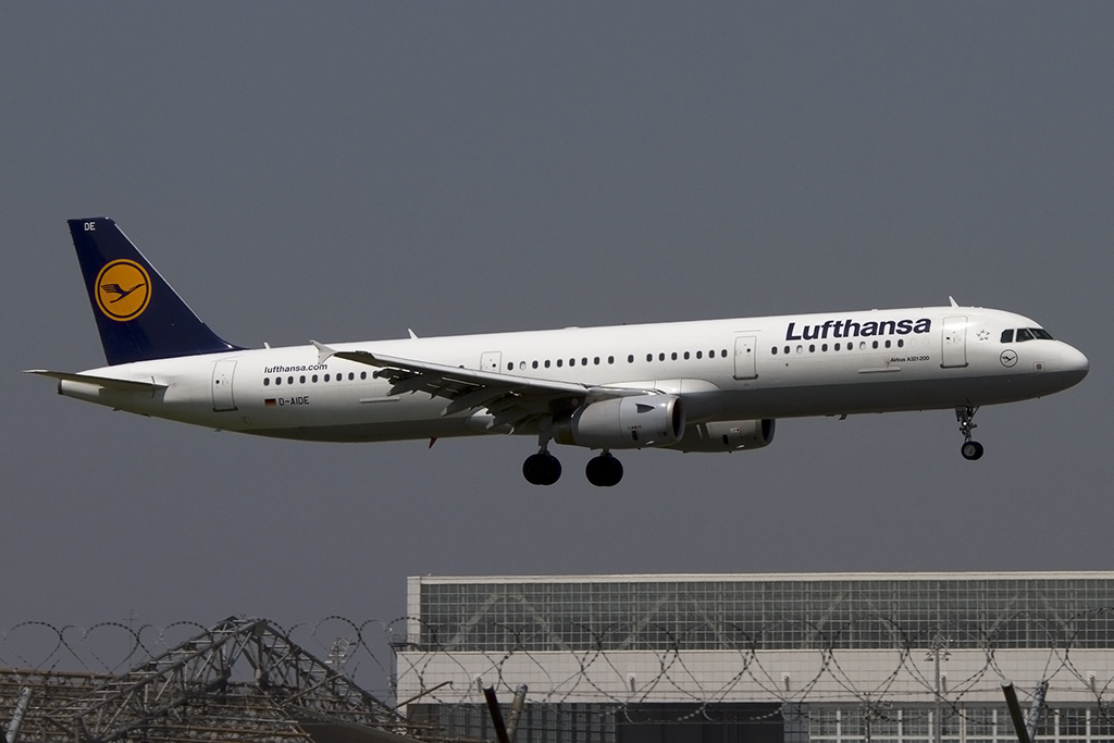 Lufthansa, D-AIDE, Airbus, A321-231, 05.07.2015, MUC, München, Germany 


