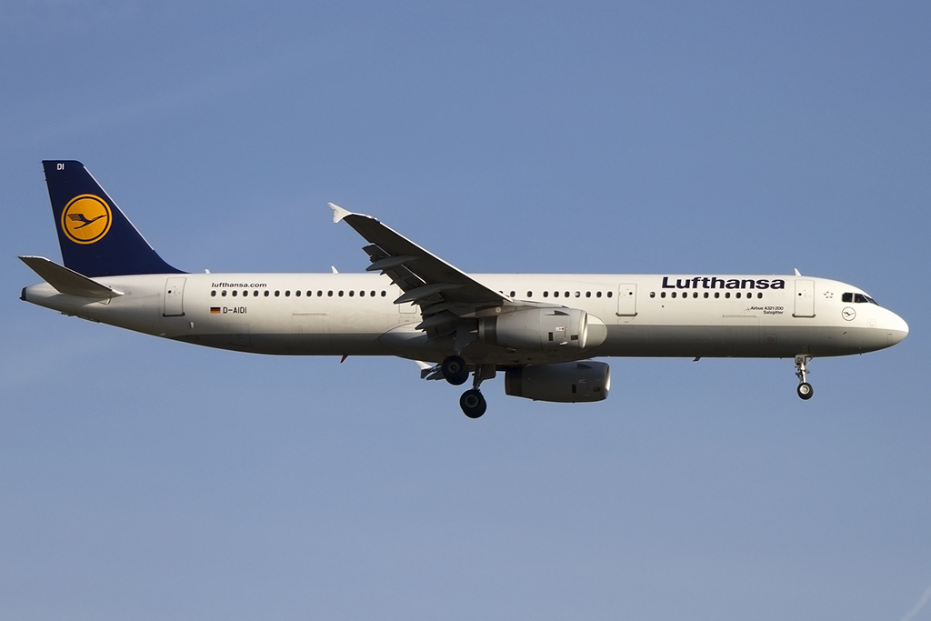 Lufthansa, D-AIDI, Airbus, A321-231, 19.04.2015, FRA, Frankfurt, Germany 


