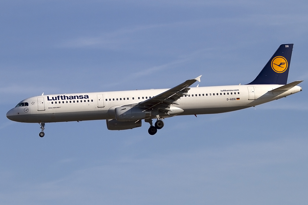 Lufthansa, D-AIDQ, Airbus, A321-231, 16.08.2013, FRA, Frankfurt, Germany 




