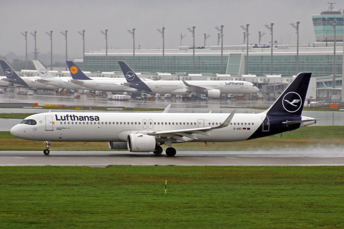 Lufthansa, D-AIEI, Airbus A321-271NX, msn: 10304,  Uhingen , 11.September 2022, MUC München, Germany.