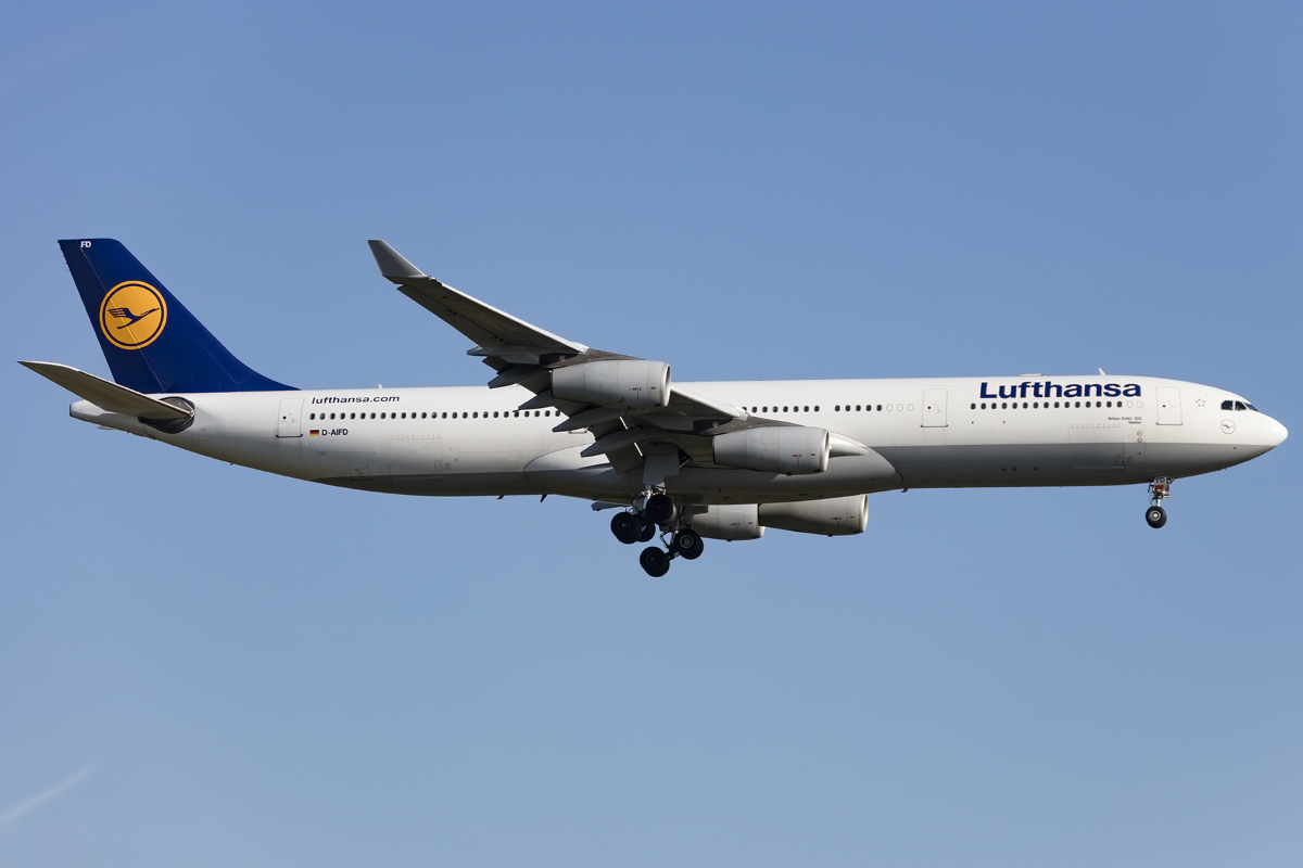 Lufthansa, D-AIFD, Airbus, A340-313, 05.05.2016, FRA, Frankfurt, Germany 



