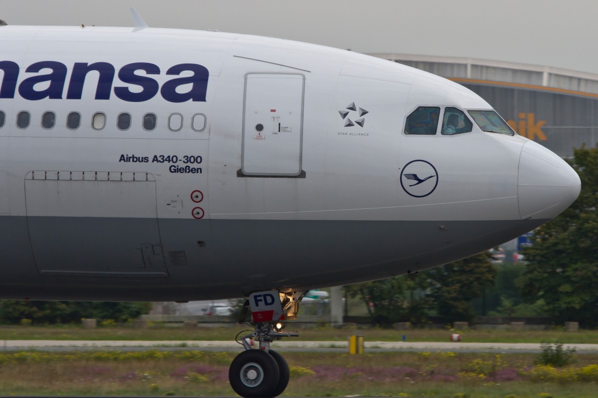 Lufthansa, D-AIFD  Gießen , Airbus, A 340-300 (Bug/Nose), 15.09.2014, FRA-EDDF, Frankfurt, Germany 