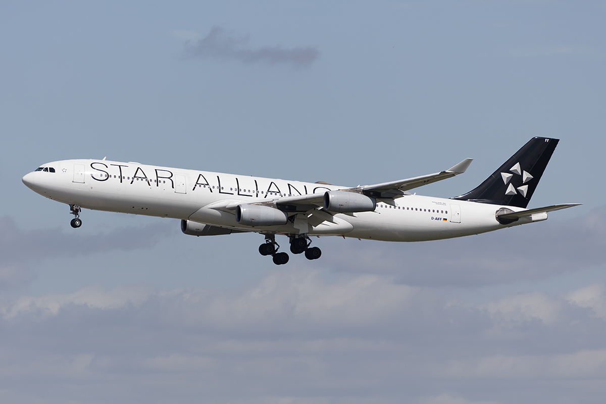 Lufthansa, D-AIFF, Airbus, A340-313, 28.04.2018, FRA, Frankfurt, Germany 



