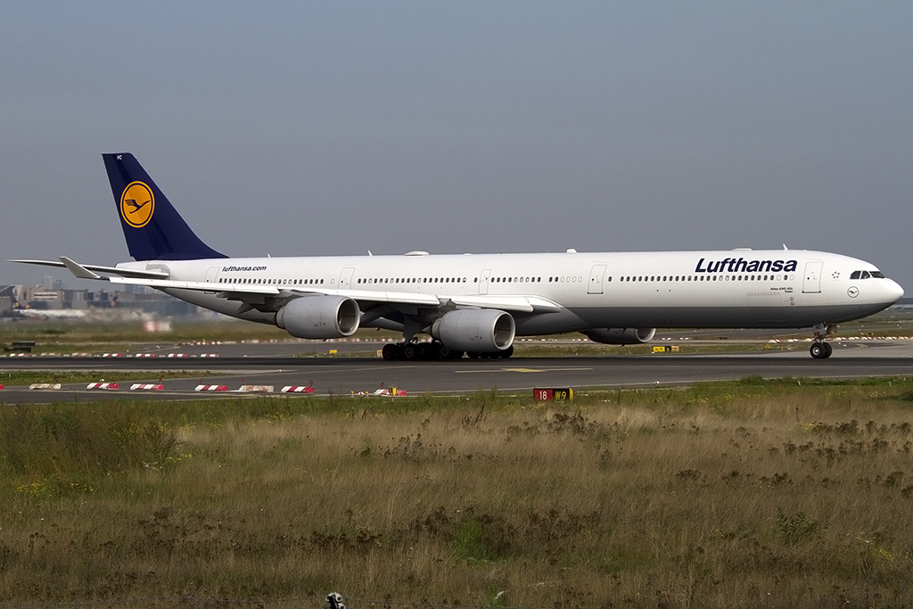 Lufthansa, D-AIHC, Airbus, A340-642, 28.09.2013, FRA, Frankfurt, Germany 

