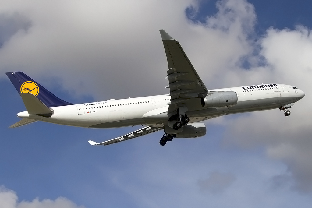 Lufthansa, D-AIKP, Airbus, A330-343X, 29.03.2014, MLA, Malta, Malta




