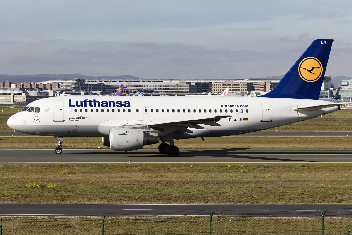 Lufthansa, D-AILR, Airbus, A319-114, 08.11.2015, FRA, Frankfurt, Germany 



