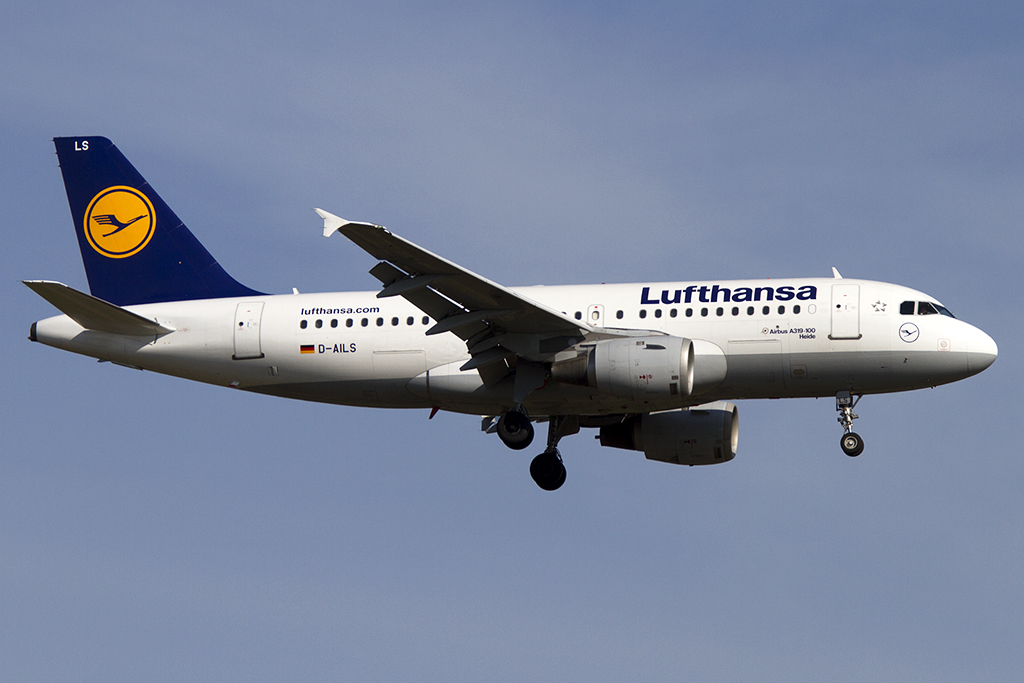 Lufthansa, D-AILS, Airbus, A319-114, 19.04.2015, FRA, Frankfurt, Germany



