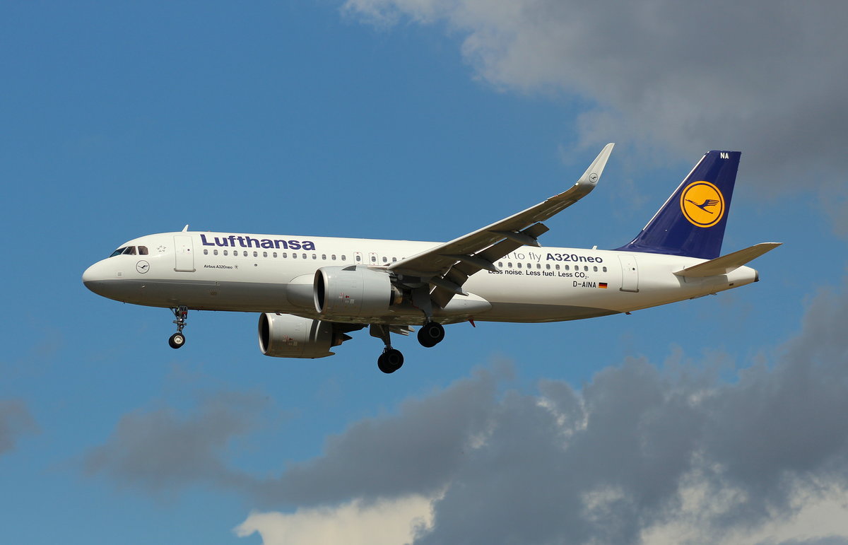Lufthansa, D-AINA, (c/n 6801),Airbus A 320-271N(WL), 03.07.2016, HAM-EDDH, HAMBURG, GERMANY (sticker: Frist to fly A320neo) 