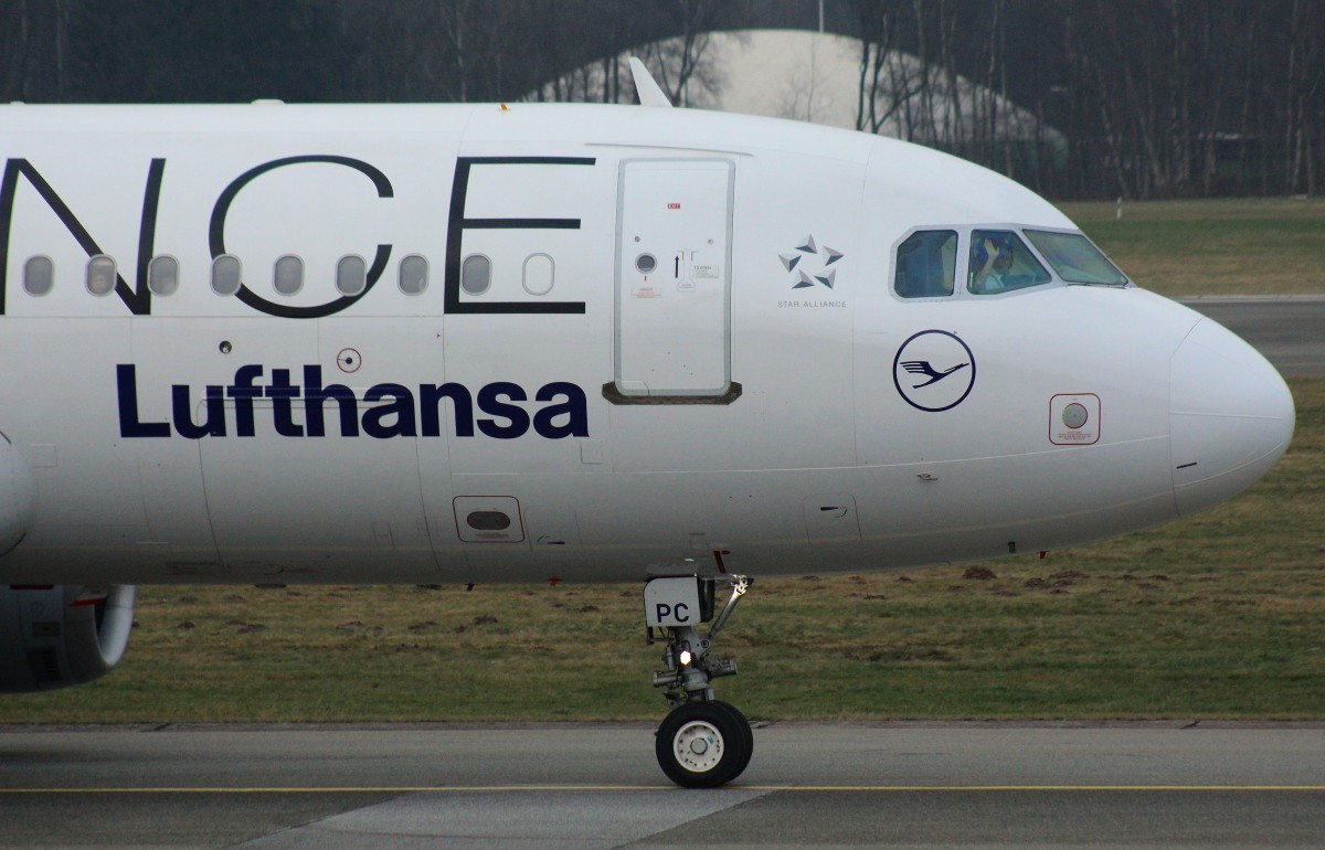 Lufthansa, D-AIPC,(C/N 71),Airbus A 320-211, 03.01.2016,HAM-EDDH, Hamburg, Germany (Taufname :Braunschweig)