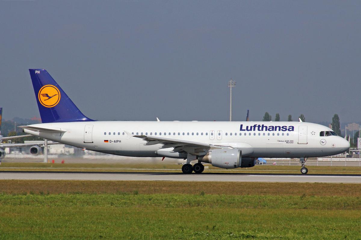 Lufthansa, D-AIPH, Airbus A320-211,  Mnster , 24.September 2016, MUC Mnchen, Germany.