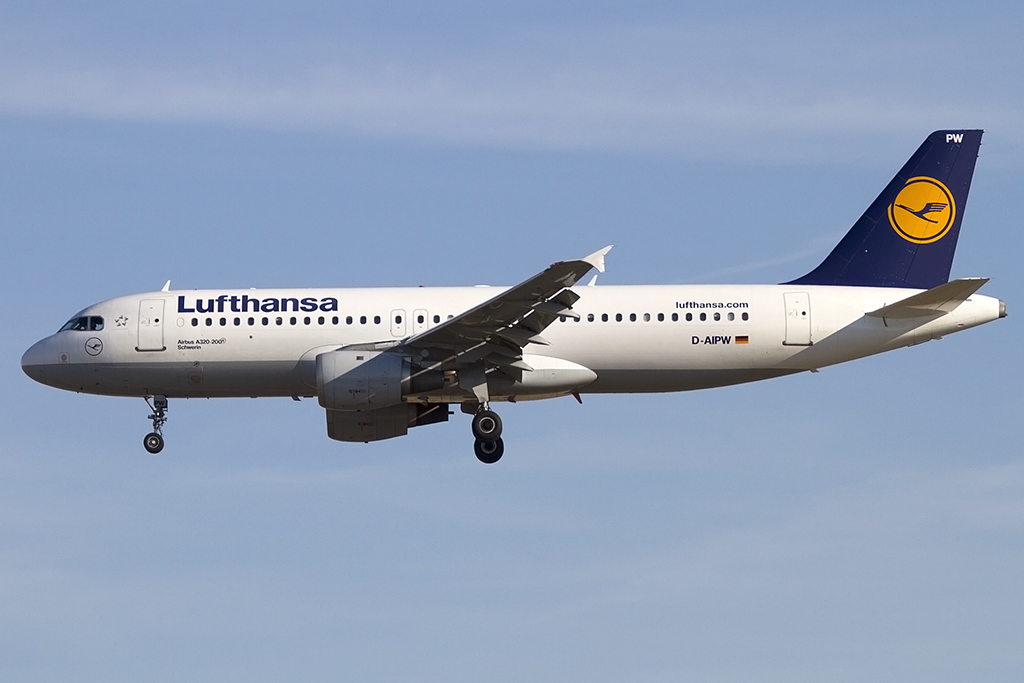 Lufthansa, D-AIPW, Airbus, A320-211, 16.08.2013, FRA, Frankfurt, Germany 




