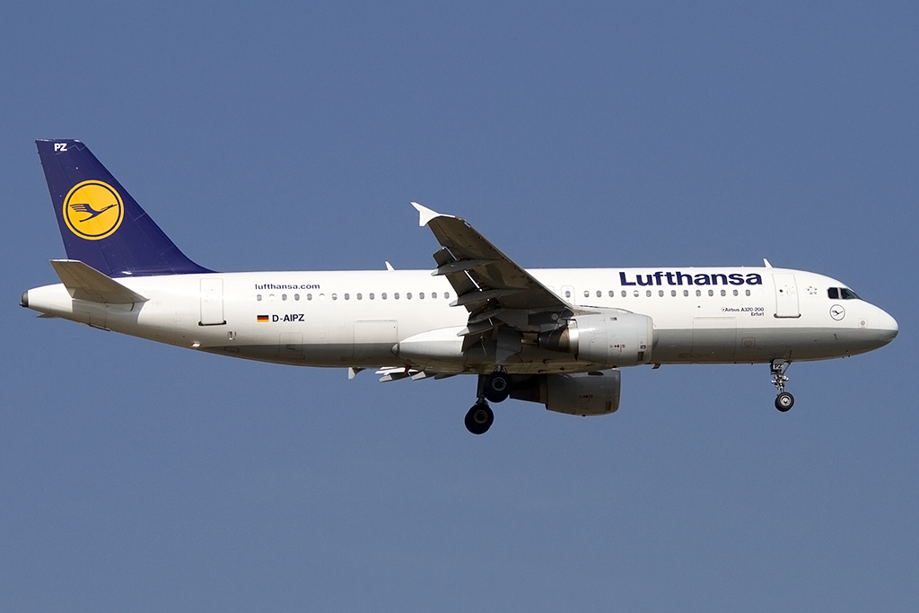 Lufthansa, D-AIPZ, Airbus, A320-211, 28.09.2013, FRA, Frankfurt, Germany 



