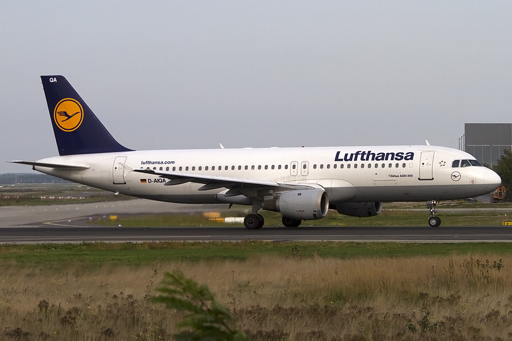 Lufthansa, D-AIQA, Airbus, A320-211, 28.09.2013, FRA, Frankfurt, Germany 



