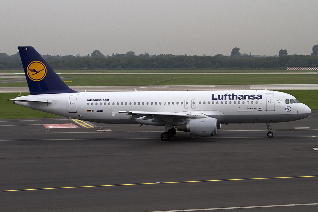 Lufthansa, D-AIQW, Airbus, A320-211, 08.10.2013, DUS, Düsseldorf, Germany 


