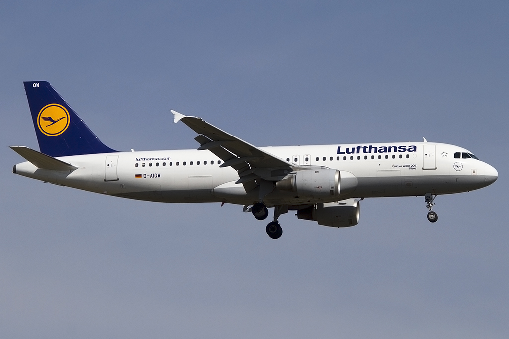 Lufthansa, D-AIQW, Airbus, A320-211, 19.04.2015, FRA, Frankfurt, Germany






