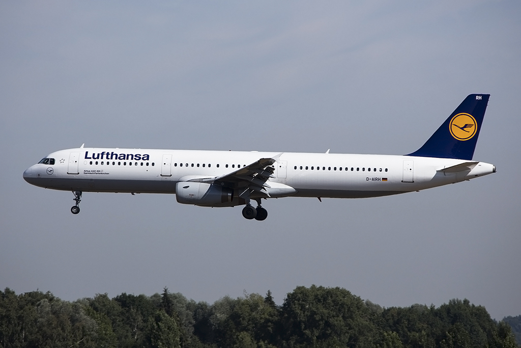 Lufthansa, D-AIRH, Airbus, A321-131, 06.08.2015, MUC, München, Germany 



