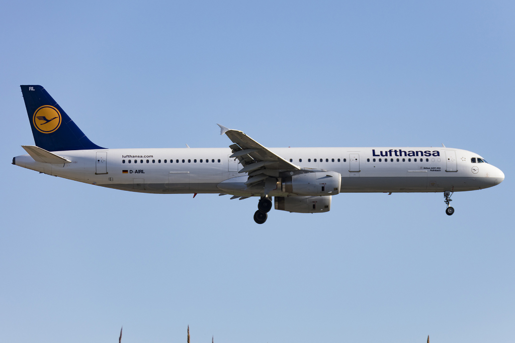 Lufthansa, D-AIRL, Airbus, A321-131, 20.09.2015, BCN, Barcelona, Spain


