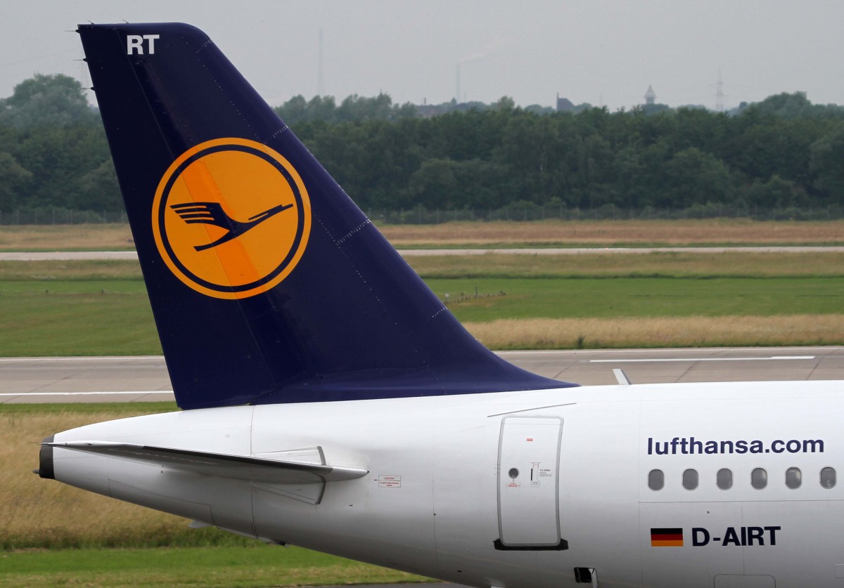 Lufthansa, D-AIRT  Regensburg , Airbus, A 321-200 (Seitenleitwerk/Tail), 01.07.2013, DUS-EDDL, Dsseldorf, Germany 