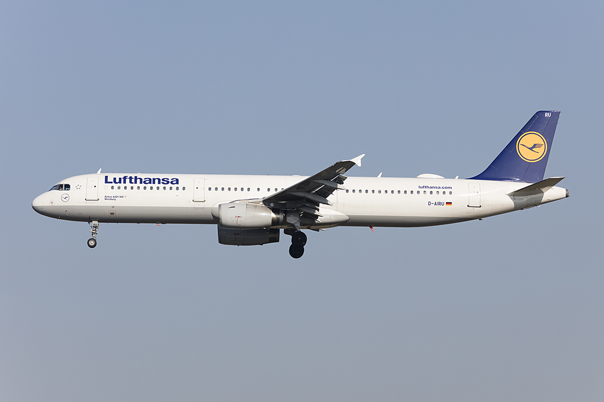Lufthansa, D-AIRU, Airbus, A321-131, 17.10.2017, FRA, Frankfurt, Germany 


 
