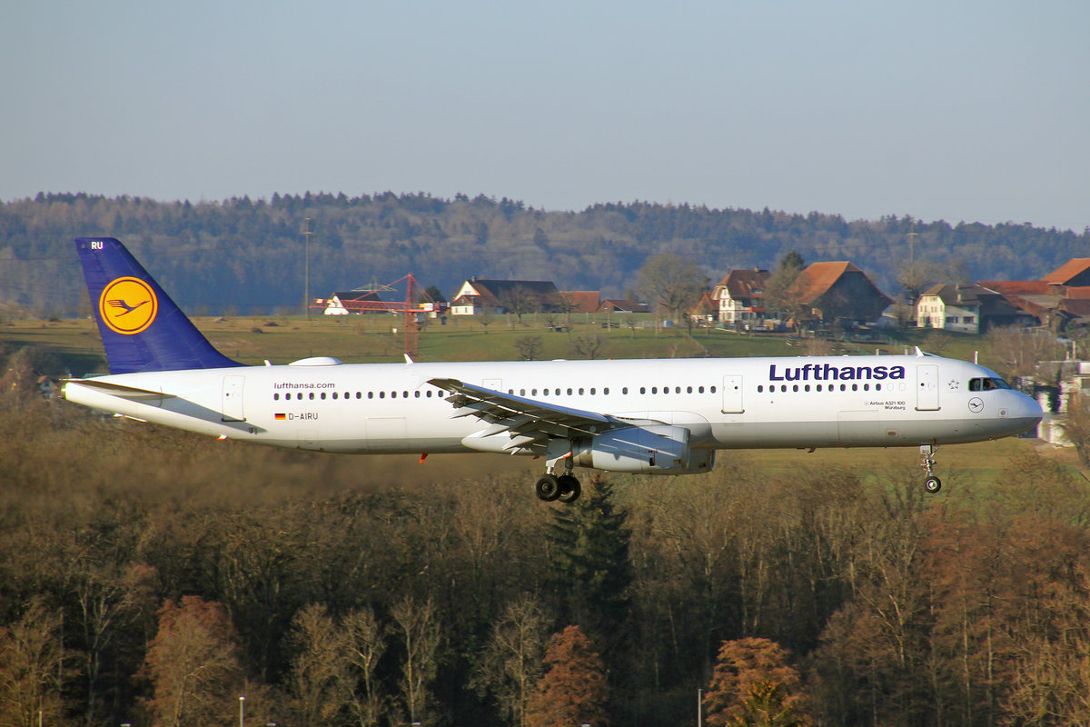 Lufthansa, D-AIRU, Airbus A321-131, msn: 692,  Würzburg , 24.Februar 2019, ZRH Zürich, Switzerland.