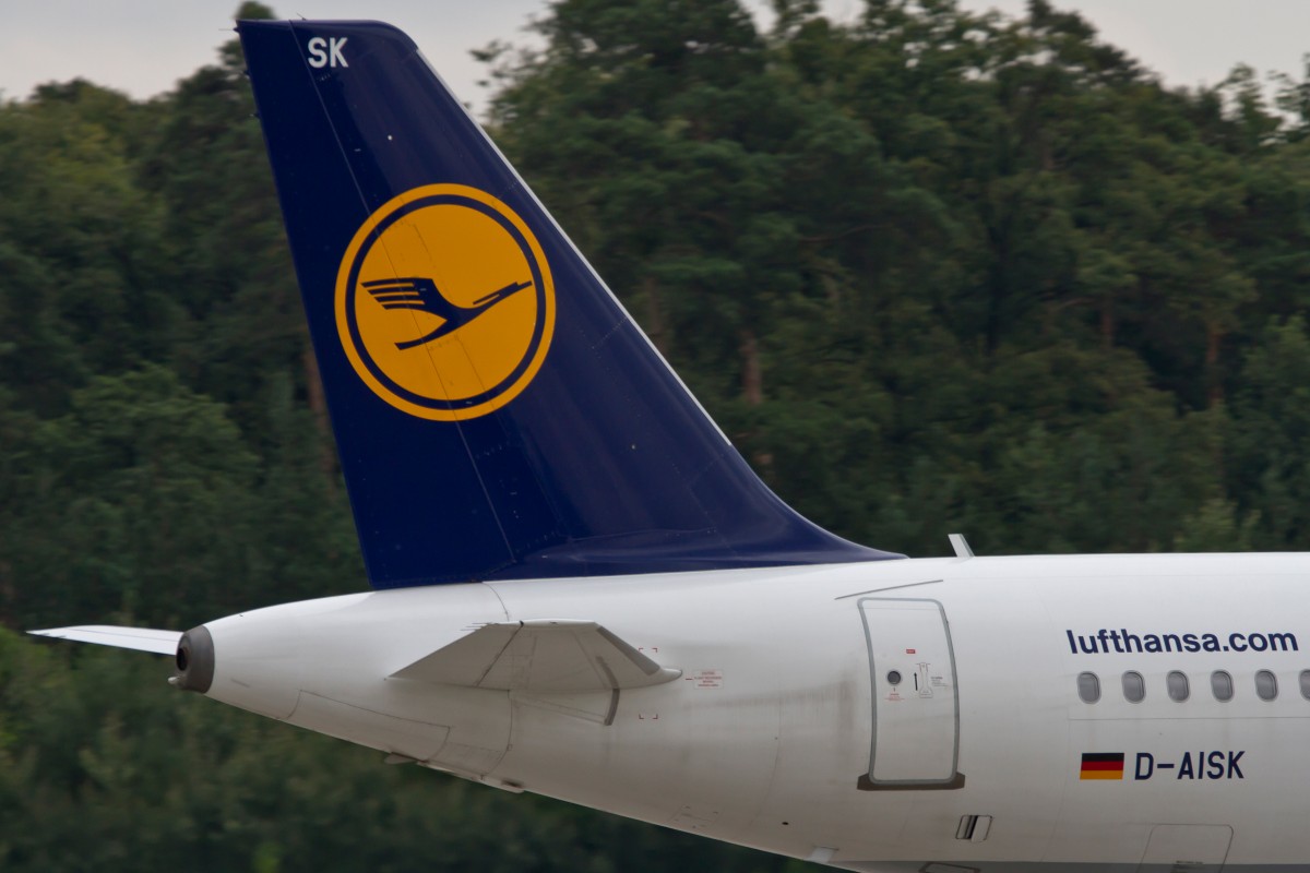 Lufthansa, D-AISK  Emden , Airbus, A 321-200 (Seitenleitwerk/Tail), 15.09.2014, FRA-EDDF, Frankfurt, Germany 
