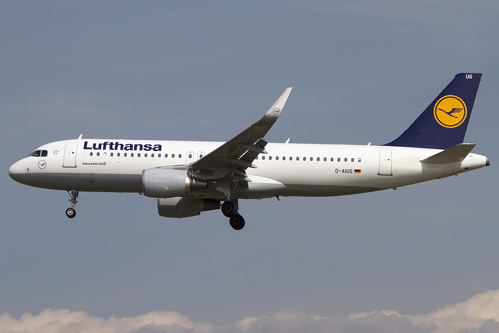 Lufthansa, D-AIUG, Airbus, A320-214, 02.05.2015, FRA, Frankfurt, Germany



