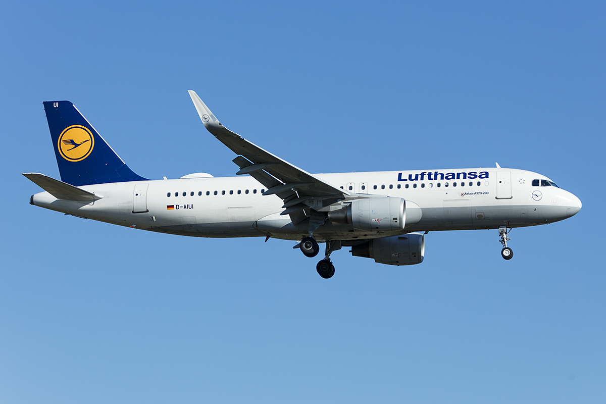 Lufthansa, D-AIUI, Airbus, A320-214, 19.04.2019, FRA, Frankfurt, Germany 


